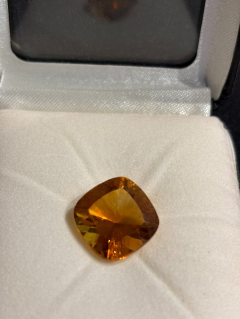 Citrine Quartz Gemstone 14.07 CTW